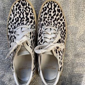 Yves Saint Laurent canvas printed sneaks with leather details/lip